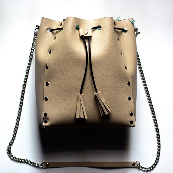 Leather Bucket in Cream - Picture 1 of 4